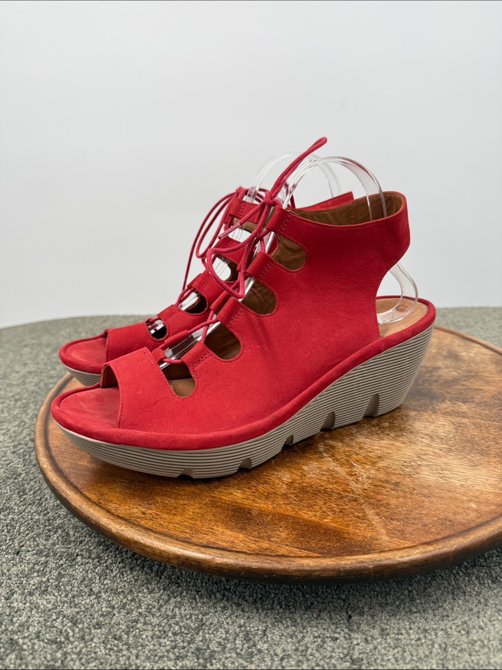 Clarks Sandals Wm 10 M Clarene Grace Wedge Red Nubuck Leather Lace Up Comfort